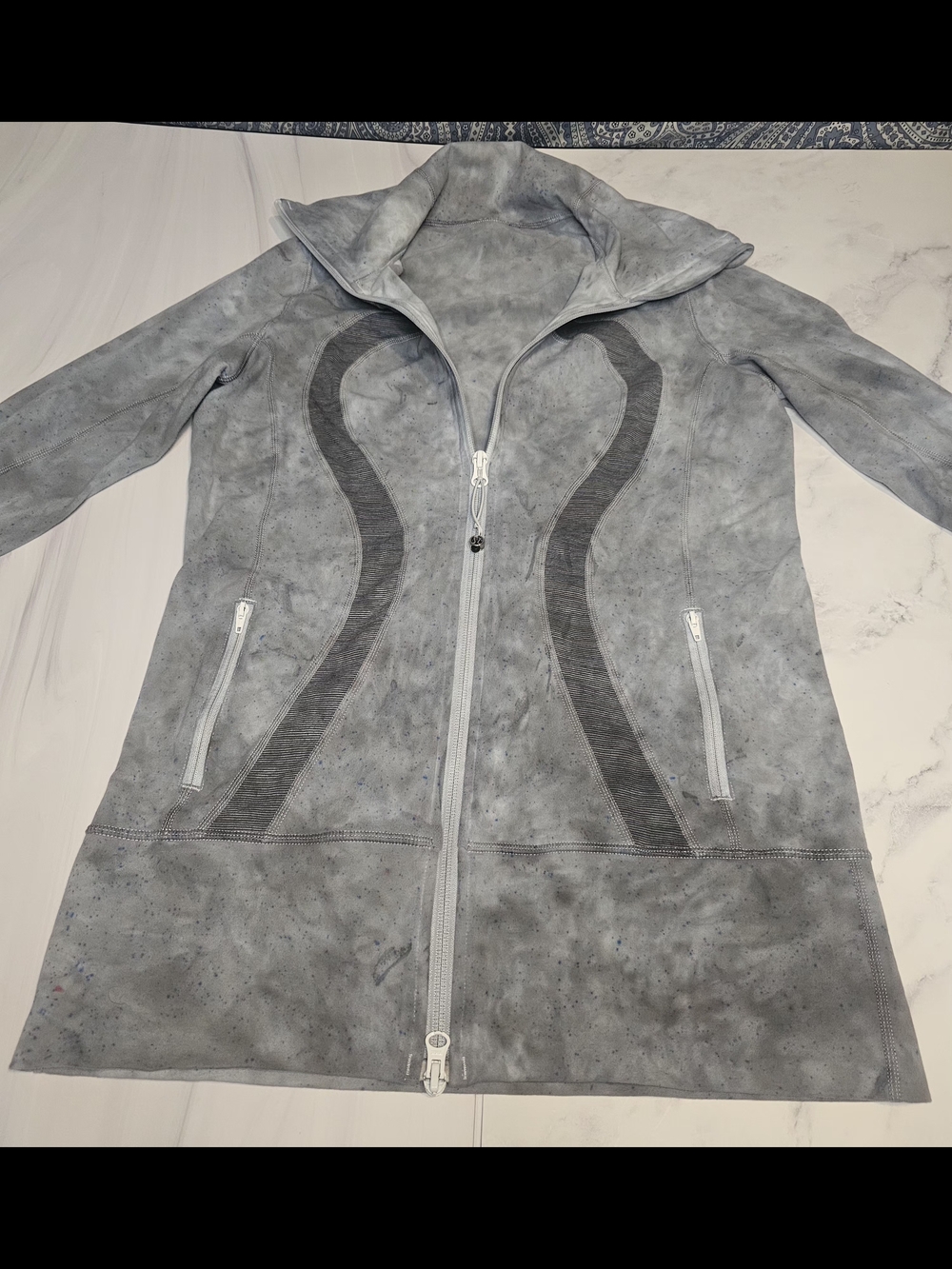 Lululemon In Stride Jacket Gray Speckled Full Zip Thumbholes Women’s Size 8